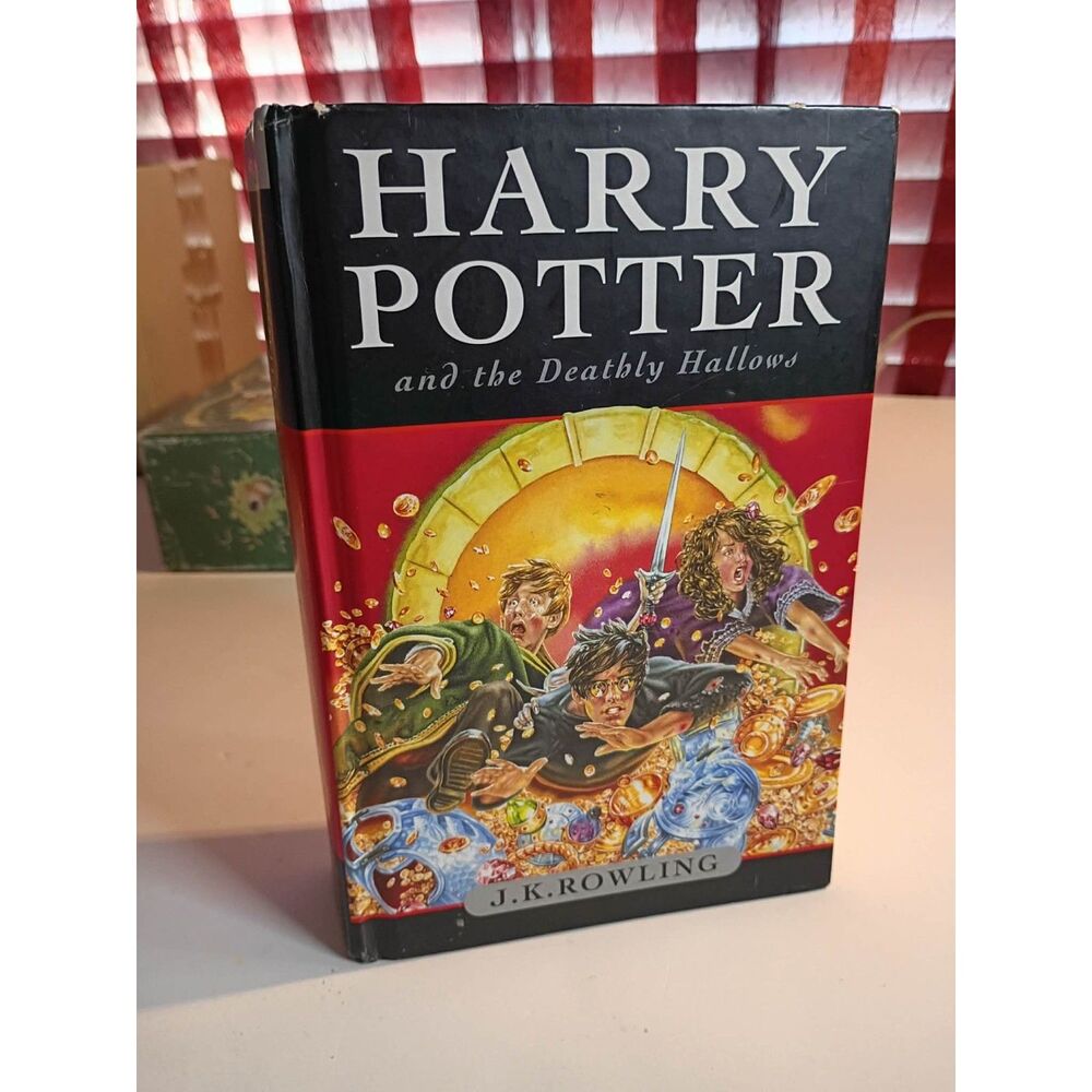 Harry Potter and the Deathly Hallows UK edition!